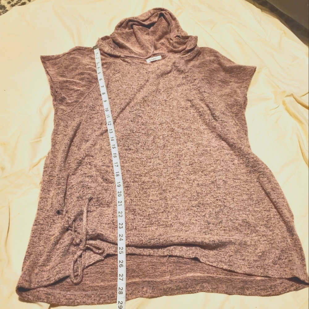 🟢Hooded short sleeve shirt - 0x - maurices ⚪️